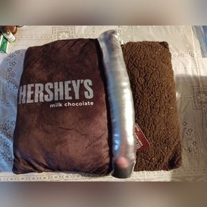 Hershey's pet bed